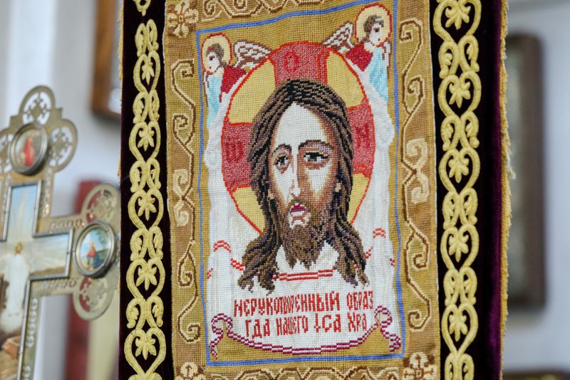 Calendar Ortodox, joi, 23 februarie 2023. Sărbătoare cu cruce neagră pentru creștini. Află cât durează Postul Paștelui