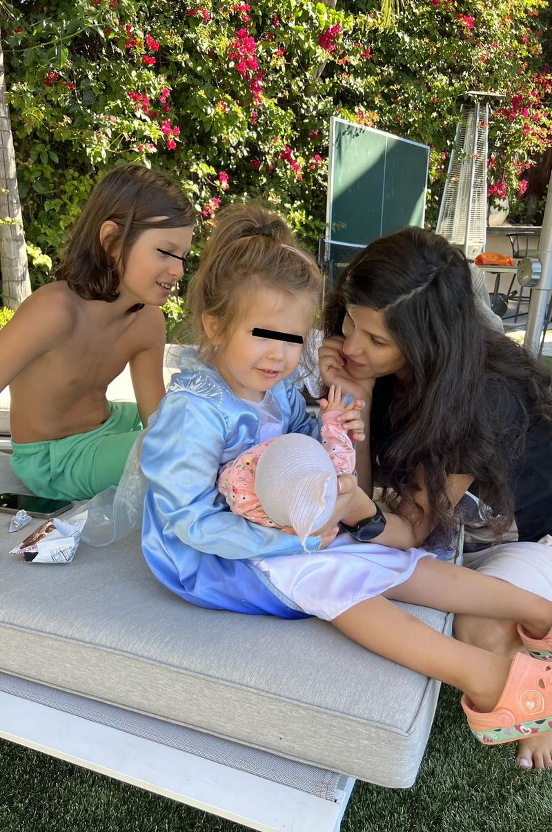 Ana Pandeli și copiii ei