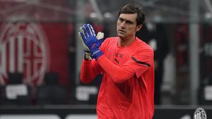 S-a încheiat visul frumos pentru Tătăruşanu. Românul e out din poarta lui Milan