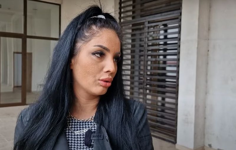 simina loica alex zanoaga, simina loica copil, simina loica divort