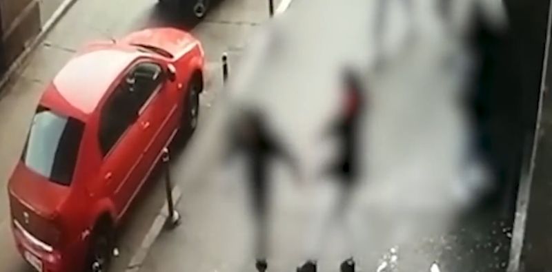 Femeie &icirc;njunghiată Gara de Nord