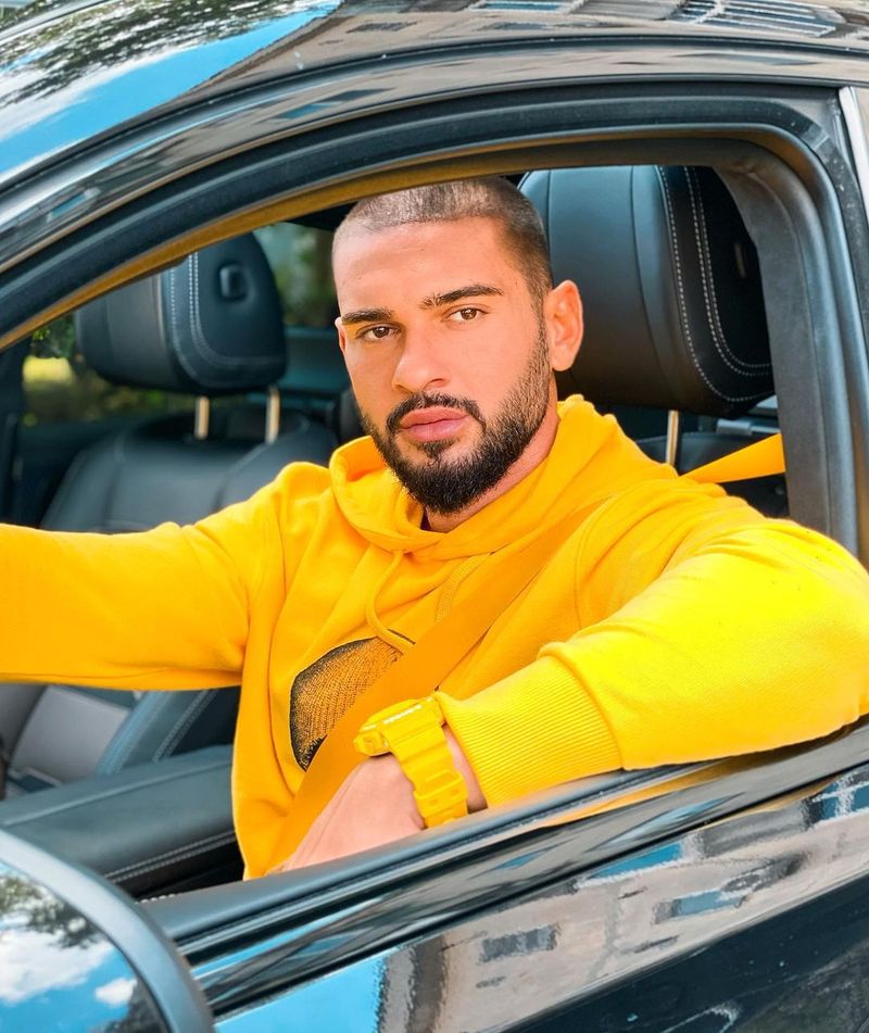 dorian popa, artist, bani, cartier, mașină
