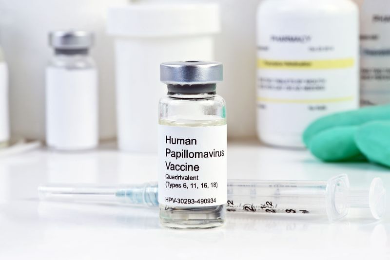 C&acirc;nd și unde se poate face gratuit vaccinul anti HPV &icirc;n Rom&acirc;nia. Vezi de ce este important acest vaccin pentru femei
