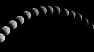 eclipsa luna romania 2023