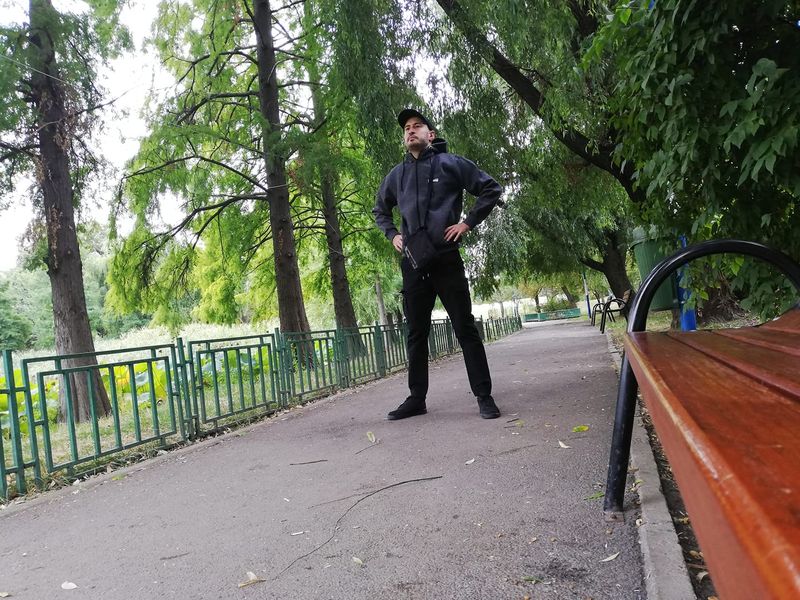 Cine este Teodor Constantin. Luptătorul a devenit cunoscut după ce l-a făcut KO pe Mircea Badea Cine este Teodor Constantin. Luptătorul a devenit cunoscut după ce l-a făcut KO pe Mircea Badea