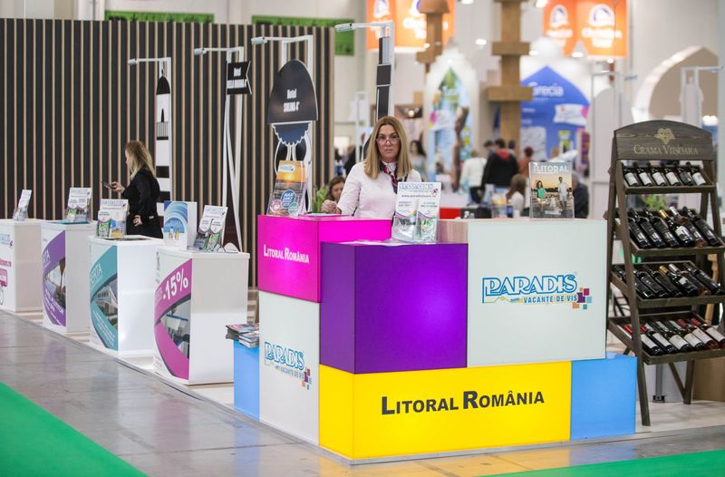 Vouchere vacanță 2023. Angajații din mediul privat ar putea primi tichete de vacanță. Vezi de c&acirc;nd ar intra &icirc;n vigoare măsura