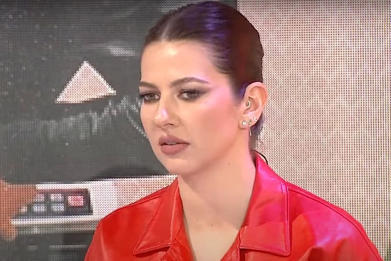Lidia Buble copilarie, Lidia Buble criticata, Lidia Buble religie