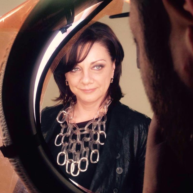 Carmen Tănase elvira deatcu, Carmen Tănase teatru, Carmen Tănase prezentare moda