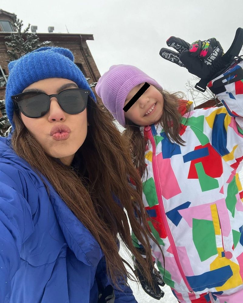 Sore și fiica sa, Erin