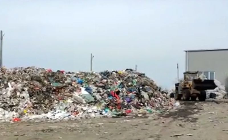 tragedie, oravita, caras severin, bebelus aruncat, groapa de gunoi