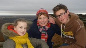 tragedie, marea britanie, fetita moarta, sinucidere