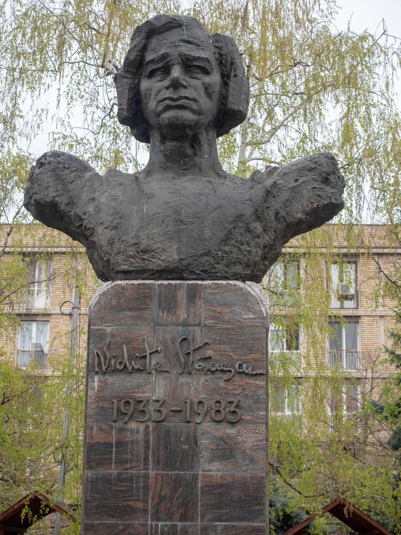 Cele mai frumoase poezii de dragoste, de Nichita Stănescu. Au trecut 90 de ani de la nașterea poetului