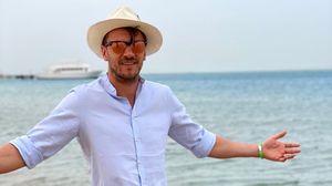 Cine este Dan Cruceru. Biografie : vârstă, studii, carieră, soție. Află totul despre „Taticool”