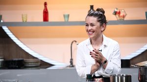 Cine e Nina Hariton, cuțitul de aur a lui Sorin Bontea. Concurenta este agent imobiliar și trăiește la Paris de opt ani