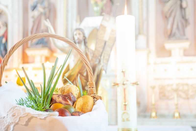 Urări de Paștele catolic 2023. Mesaje creștine la &Icirc;nvierea Domnului