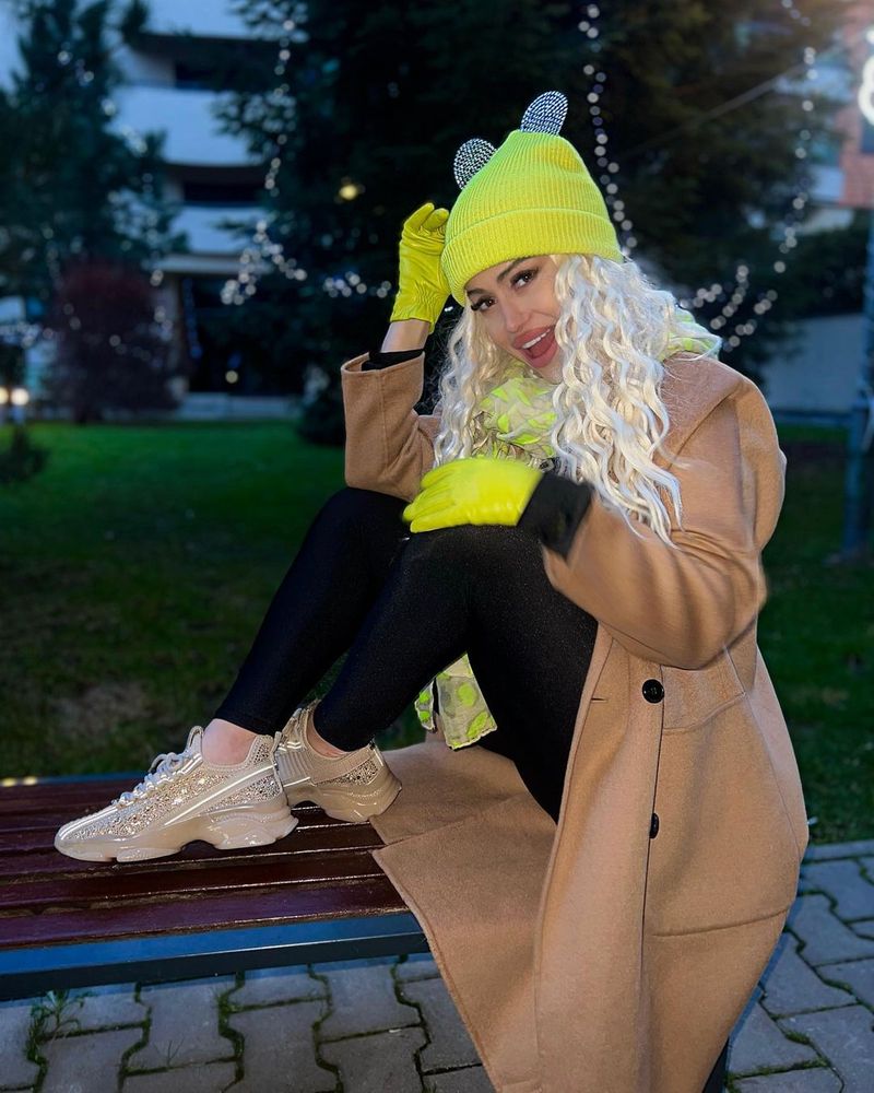 anda adam, artistă, mesaj, siluetă, sport