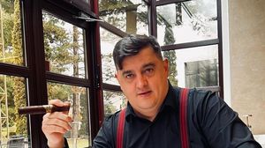 Cine este Big Tima, „fiul nelegitim al Regelui Charles”. Românul din Sighișoara susține că regele Marii Britanii este tatăl său