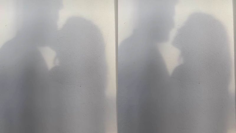 Gina Pistol și Smiley, gest intim în fața camerei de filmat Gina Pistol, Smiley