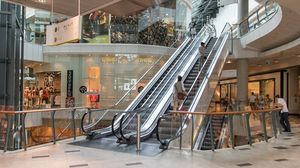 Restaurante și cinematografe deschise în ziua de Paște 2023. Programul mall-urilor pe 16 aprilie