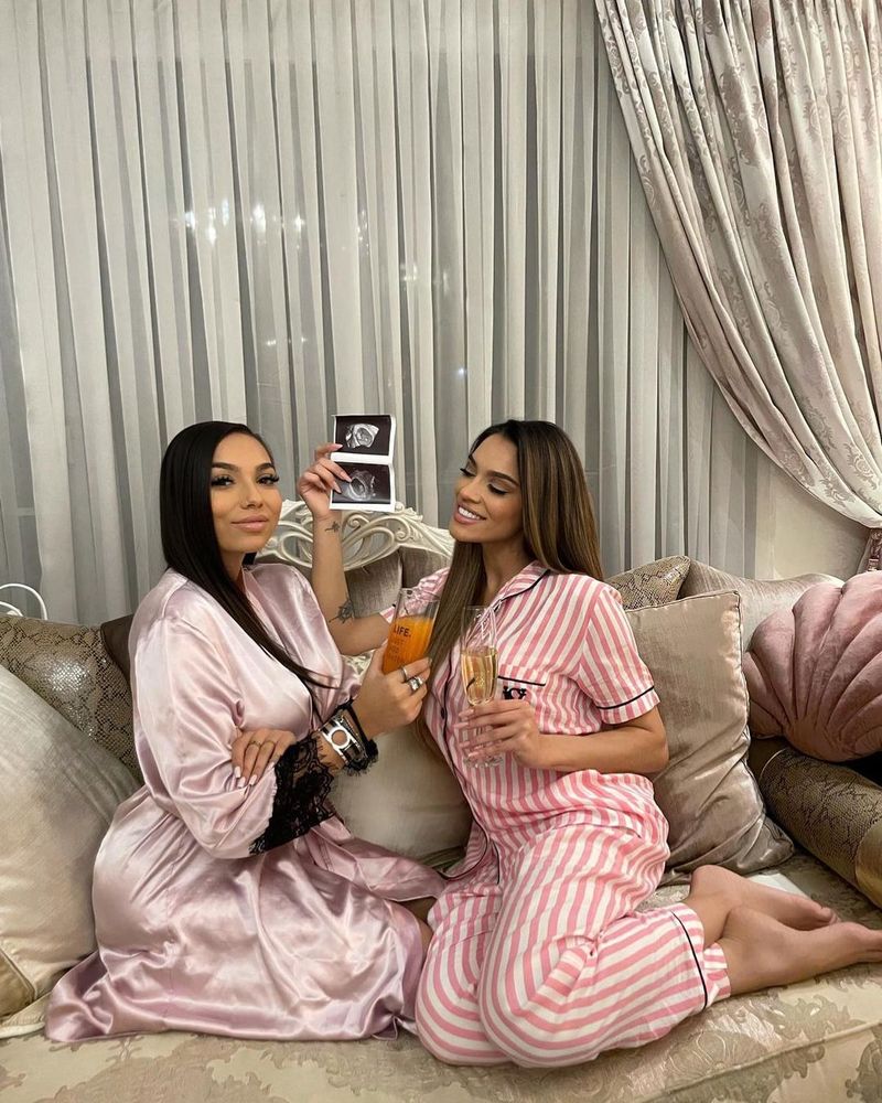 Adriana Simionescu și Karmen