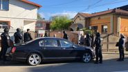 Miraj Tzunami , evacuat cu mascați