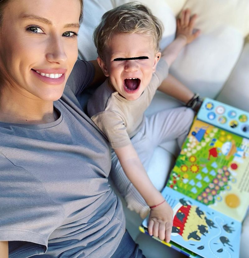 Gabriela Prisăcariu și fiul ei