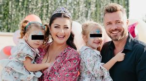 Gabriela Cristea și familia sa