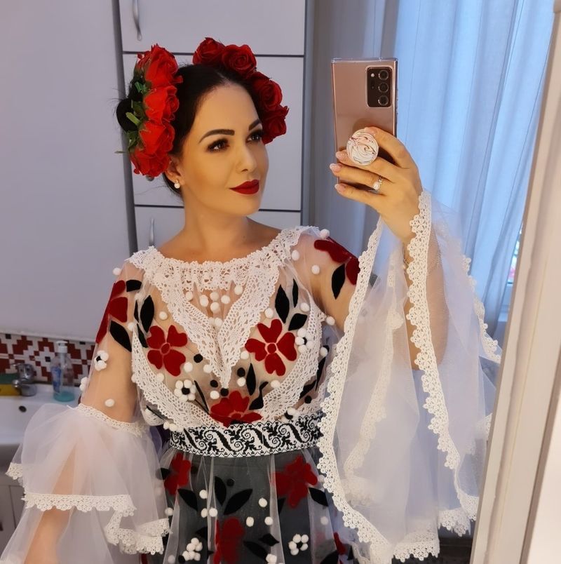 Cum o chema pe Deea Maxer &icirc;nainte să se căsătorească&nbsp;