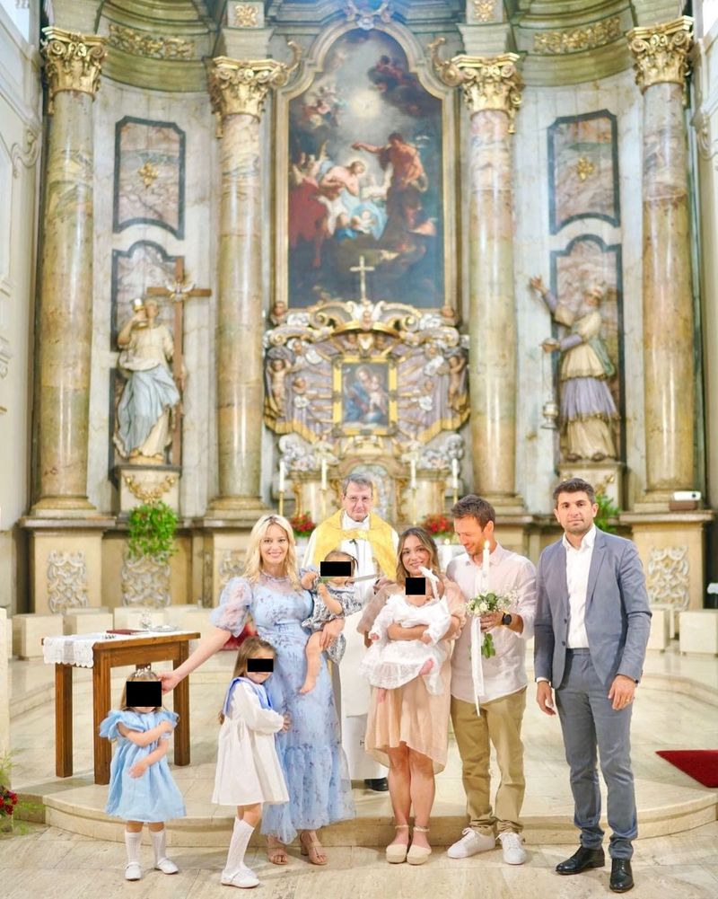 Laura Cosoi Cosmin Curticăpean nași de botez