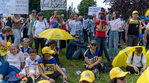 Greva profesorilor se suspendă. Vezi când se reiau cursurile