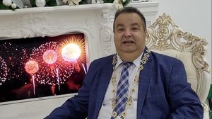 Cine este „regele” Dorin Cioabă. Vezi cum a ajuns bărbatul să conducă o întreagă comunitate