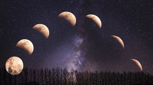 Fazele Lunii Iulie 2023. Vezi când pică următoarea Lună Plină