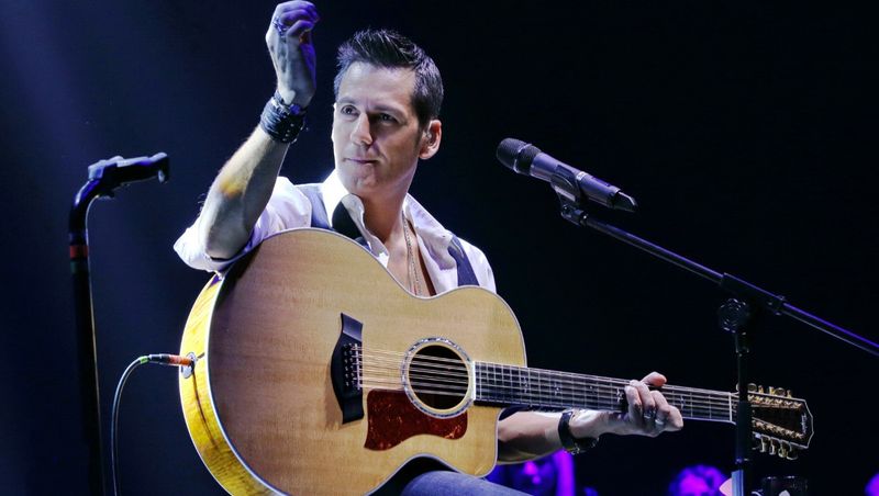 Ștefan Bănică Jr.  Ce părere are Ștefan Bănică Jr. despre Carla's Dreams?