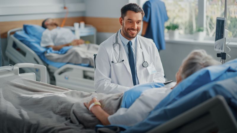 Care sunt categoriile de persoane scutite de la plata asigurării de sănătate, în 2023