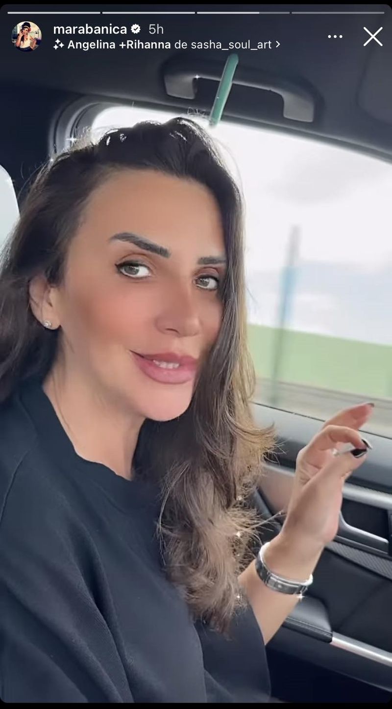 Mara Bănică a luat o pauză de la agitația provocată de renovările casei sale