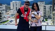 Simina Loica împreună cu Alex Zănoagă și copilul lor