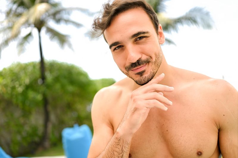 Cum s-a schimbat Matei Negrescu de la prima participare în show-ul Insula Iubirii