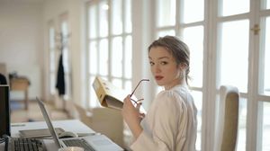 Este acest job pentru tine? Iată care sunt cele 4 criterii care te vor ajuta să îți dai seama dacă noul job este potrivit pentru tine sau nu!