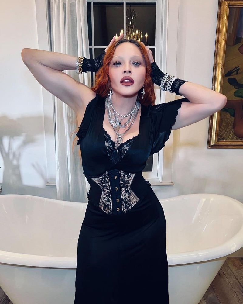 Cum se simte Madonna la 5 zile de c&acirc;nd a fost internată la terapie intensivă