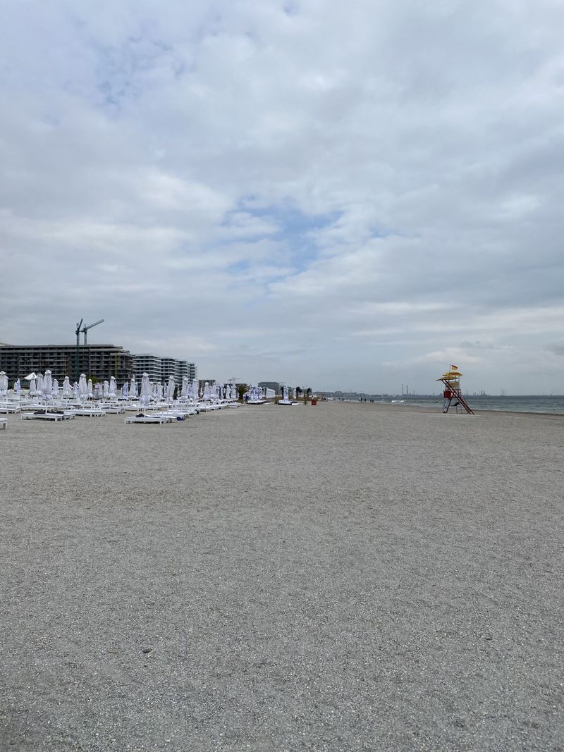 zona sezlonguri plaja mamaia