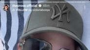  Theo Rose s-a pozat în costum de baie, la scurt timp după ce a născut