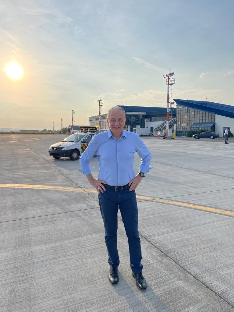 Mircea Geoană își sărbătorește ziua de naștere. Biografie: vârstă, carieră, familie
