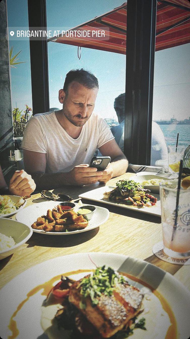 Imaginea cu Adrian Br&acirc;ncoveanu postată de Violeta 