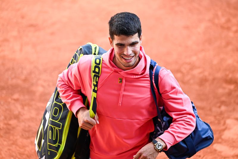 Biografie Carlos Alcaraz vârstă, carieră, familie. Sportivul a câștigat finala Wimbledon 2023