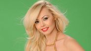 Denisa Manelista, Tatăl Denisei Manelista, Geamâna Denisei Manelista, sosia Denisei Răducu, Emilian Răducu 