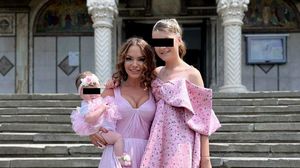 Andreea Antonescu a mers în vacanță cu fiicele ei pe litoralul Mării Negre