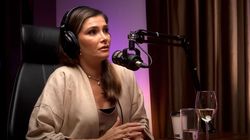 "Să mă ierte Dumnezeu, nici nu știu cum să reacționez" Alina Pușcaș a decis în sfârșit să spună lucrurilor pe nume. Adevărul despre viața cu trei copii. Cât de greu se descurcă și de ce nu acceptă să fie catalogată o "mamă eroină"