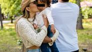 Emily Burghelea împreună cu soțul ei, Andrei și cei doi copii ai lor