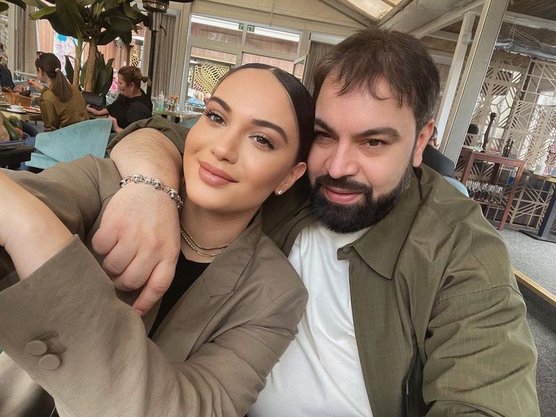 Betty Salam a dezvăluit cum se simte tatăl ei, după ce artistul a stat 10 zile în spital