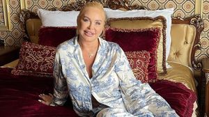 Vica Blochina, goală pușcă în fața fanilor ei! Vedeta a dat jos toate hainele în camera de hotel: „Oglindă oglinjoară”